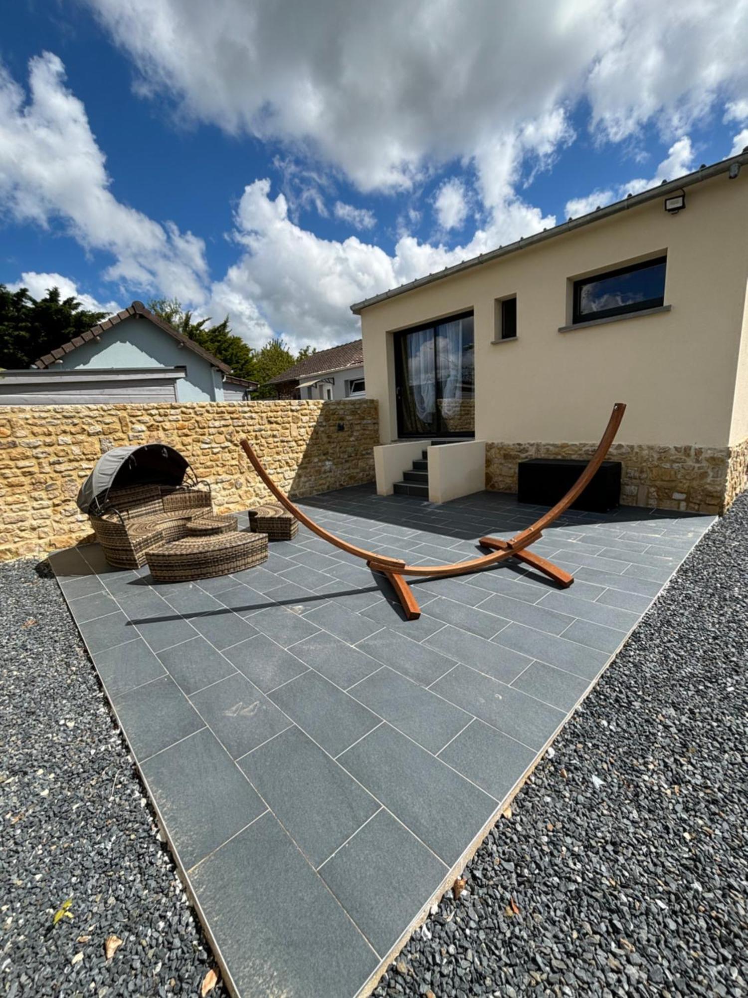 Vila L'Envie D'Ailleurs Colombelles Exteriér fotografie